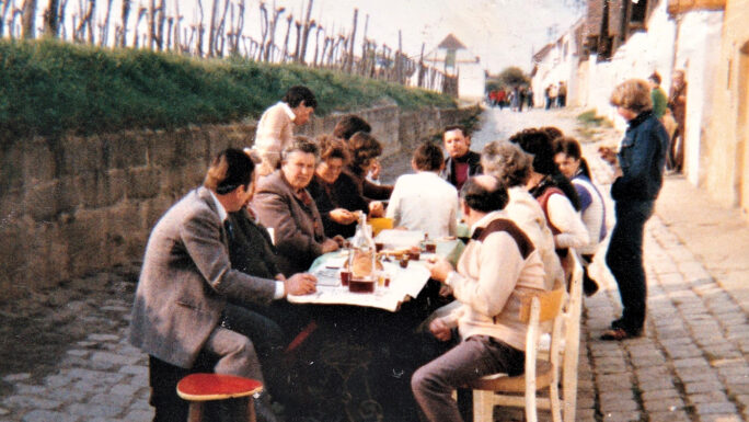 Ostergrea - eine gemütliche Kellerpartie im Weinviertel